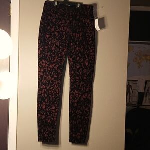 NWT Woman's Skinny Jeans Size 27 Black/Wine Velour
